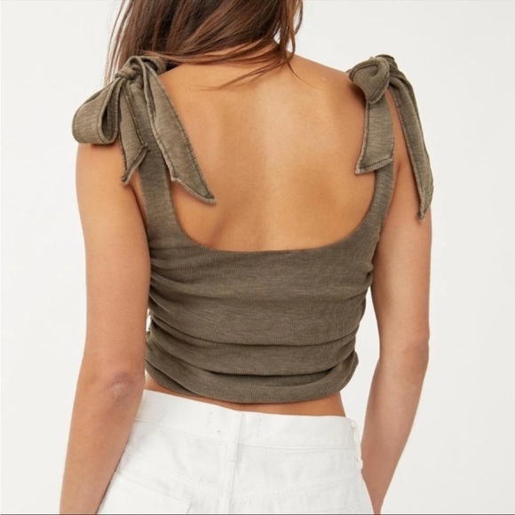 NWT Free People Boulevard Ruched Tie Strap Tank Top in Oregano - Picture 2 of 9